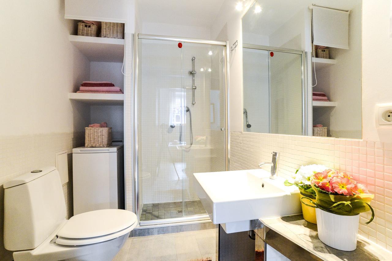 Sunny Apartment In Old Town Varşovia Exterior foto