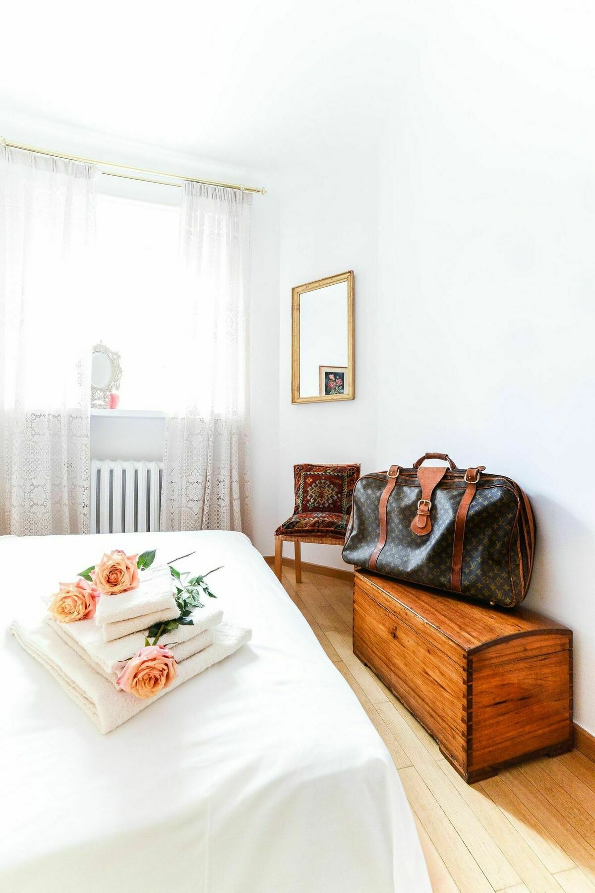 Sunny Apartment In Old Town Varşovia Exterior foto