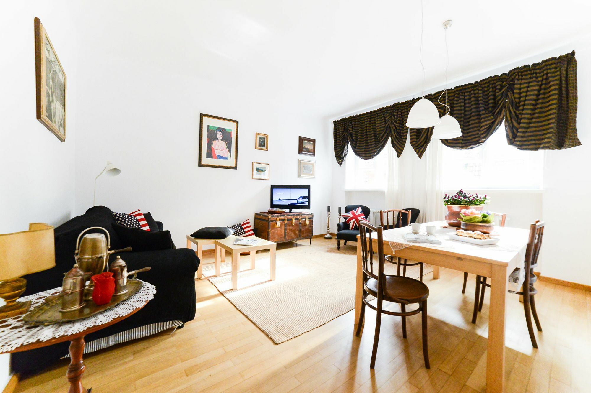 Sunny Apartment In Old Town Varşovia Exterior foto